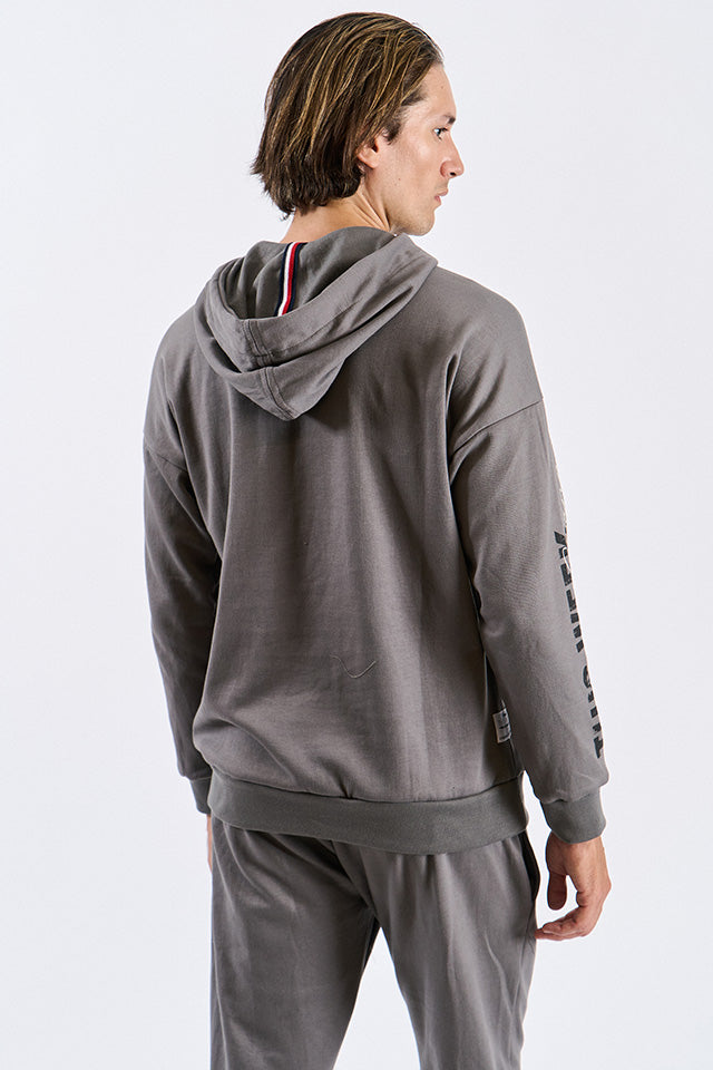 Gris