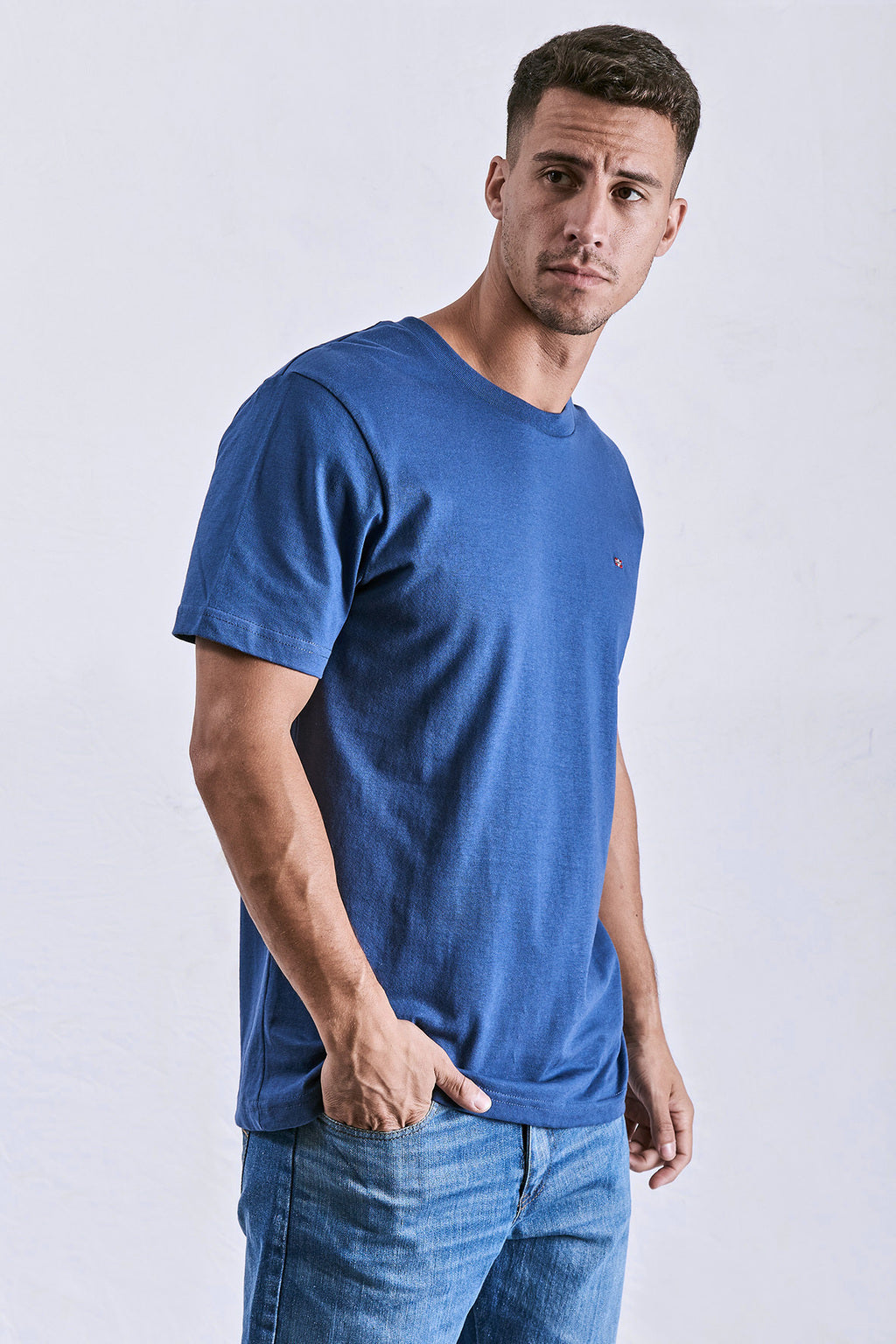 Azul