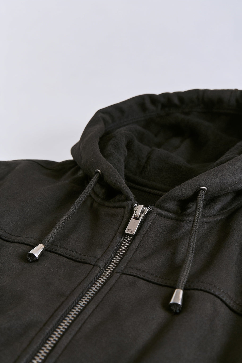 Negro - detalle de cierre y cordones